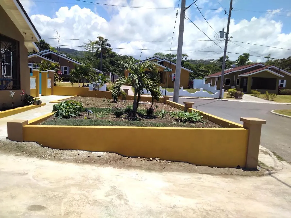 Paradise Villa Shared Onsite Private Pool Onsite Gym Ocho Rios Jamaica