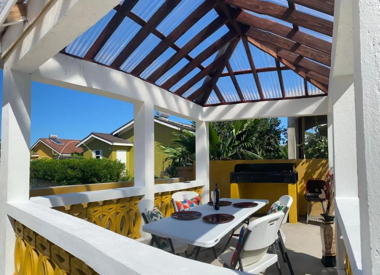 Homestay Paradise Villa Shared Onsite Private Pool Onsite Gym Ocho Rios