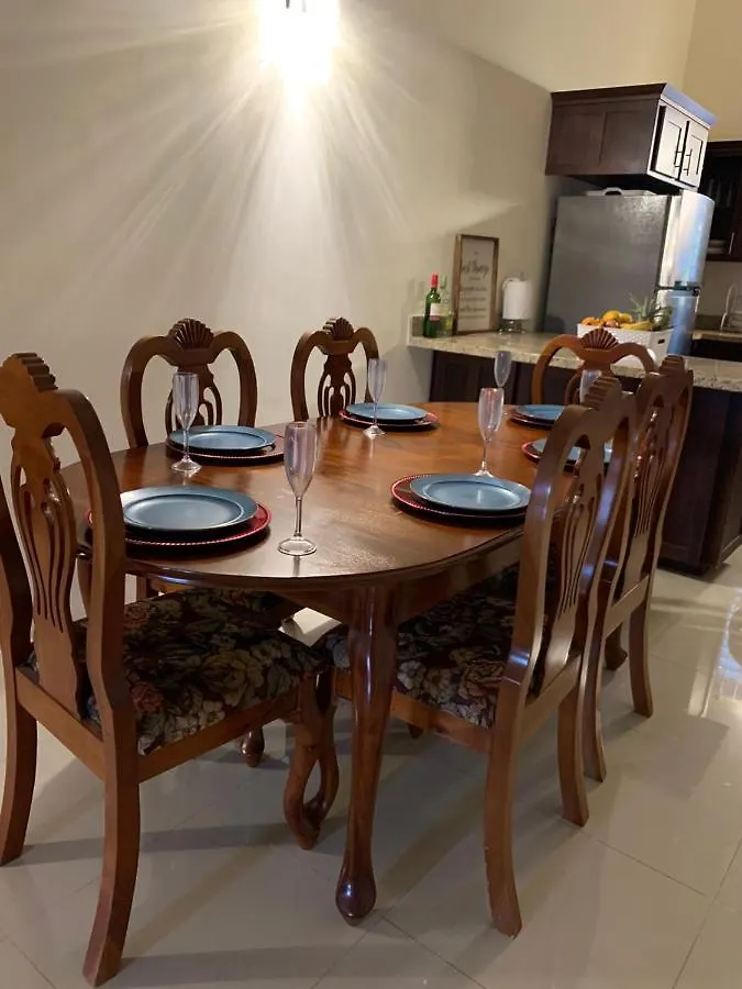 Homestay Paradise Villa Shared Onsite Private Pool Onsite Gym Ocho Rios